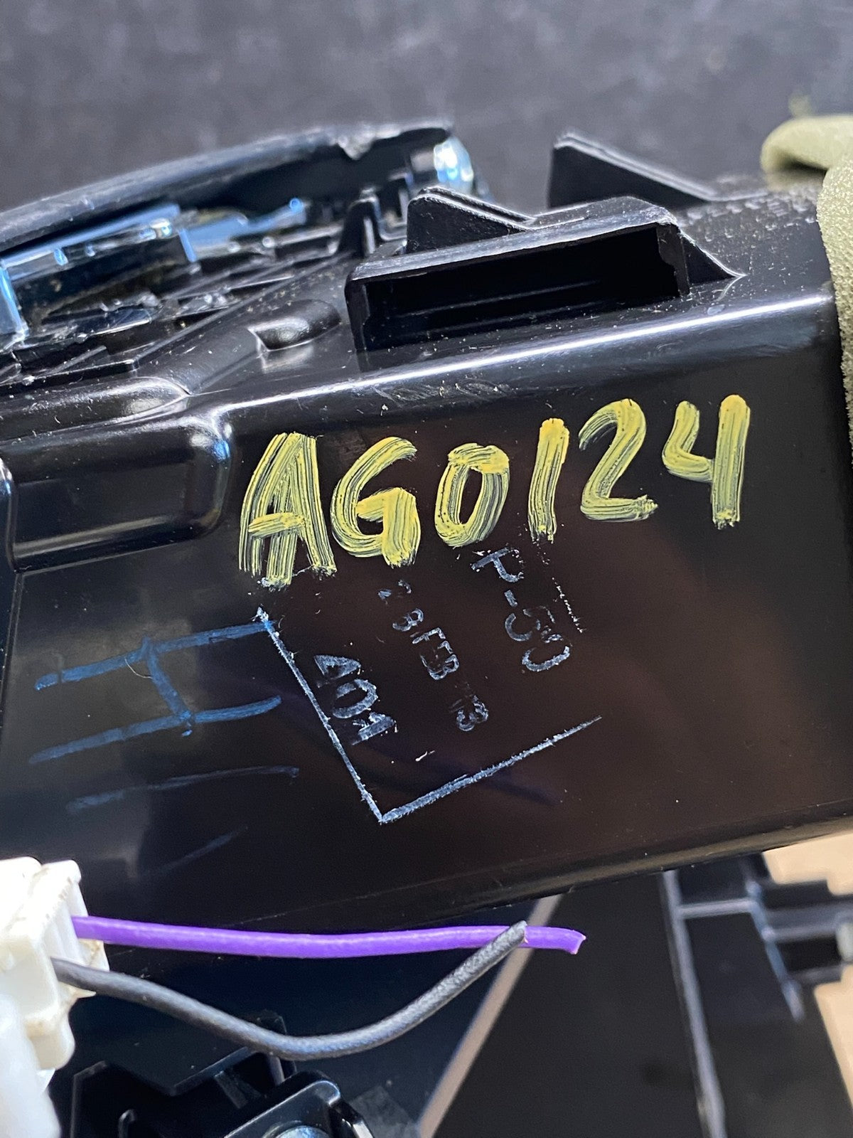 2011 2012 2013 Nissan Maxima Radio Audio Panel Control Bezel Trim AG0124 DG6