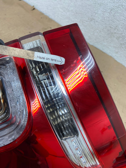 2011-2015 Ford Explorer Police Package Right Passenger Side Tail light AE9336 LK3