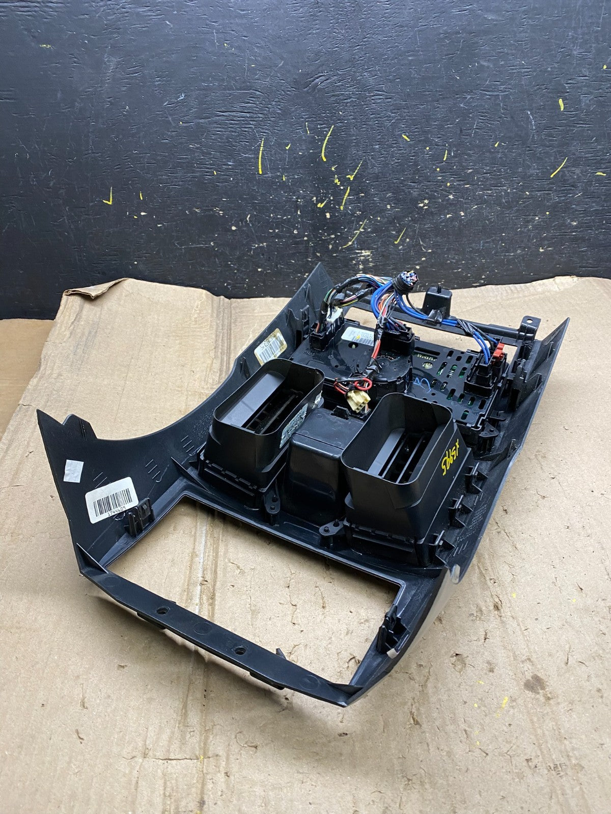 2008-2010 Dodge Grand Caravan  A/C Climate Control Unit Bezel Trim Oem X5995  DG4