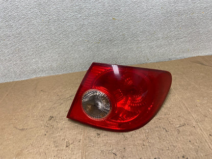 2006 - 2008 Toyota Corolla Right Passenger RH Side Tail light AA3865 DW0