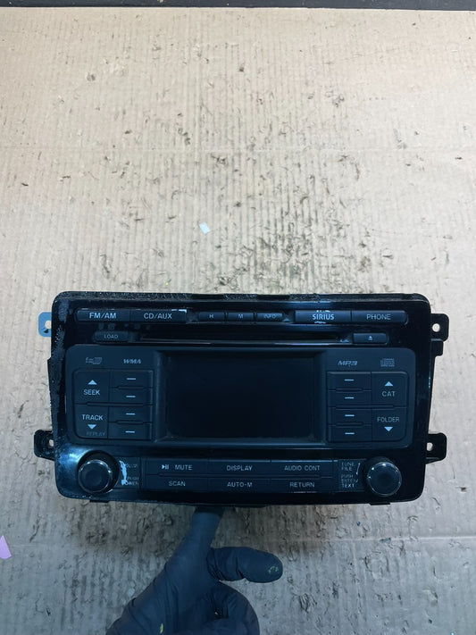 2011 2012 Mazda CX9 CX-9 Radio Stereo CD MP3 Player Screen Display v5394 DG0