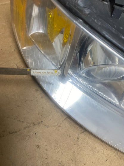 2002 to 2004 Audi A6 Right Passenger RH Side Halogen Headlight OEM X5353 DW6