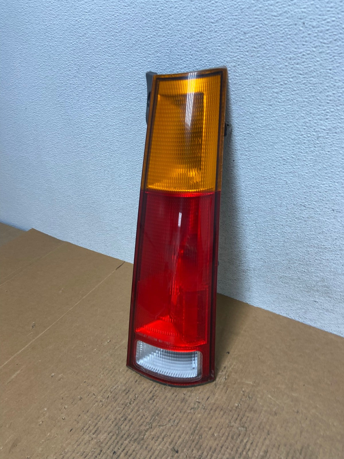 1997 1998 1999 2000 2001 Honda Crv Cr-v Right Passenger Tail Light AE1401 LK1