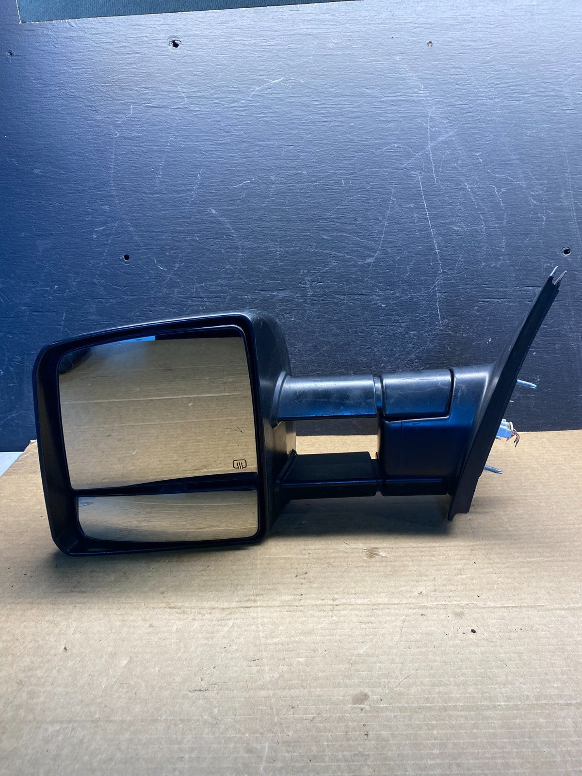 2007 to 2012 Toyota Tundra Left Driver LH Side Door View Mirror AF7526 DG8