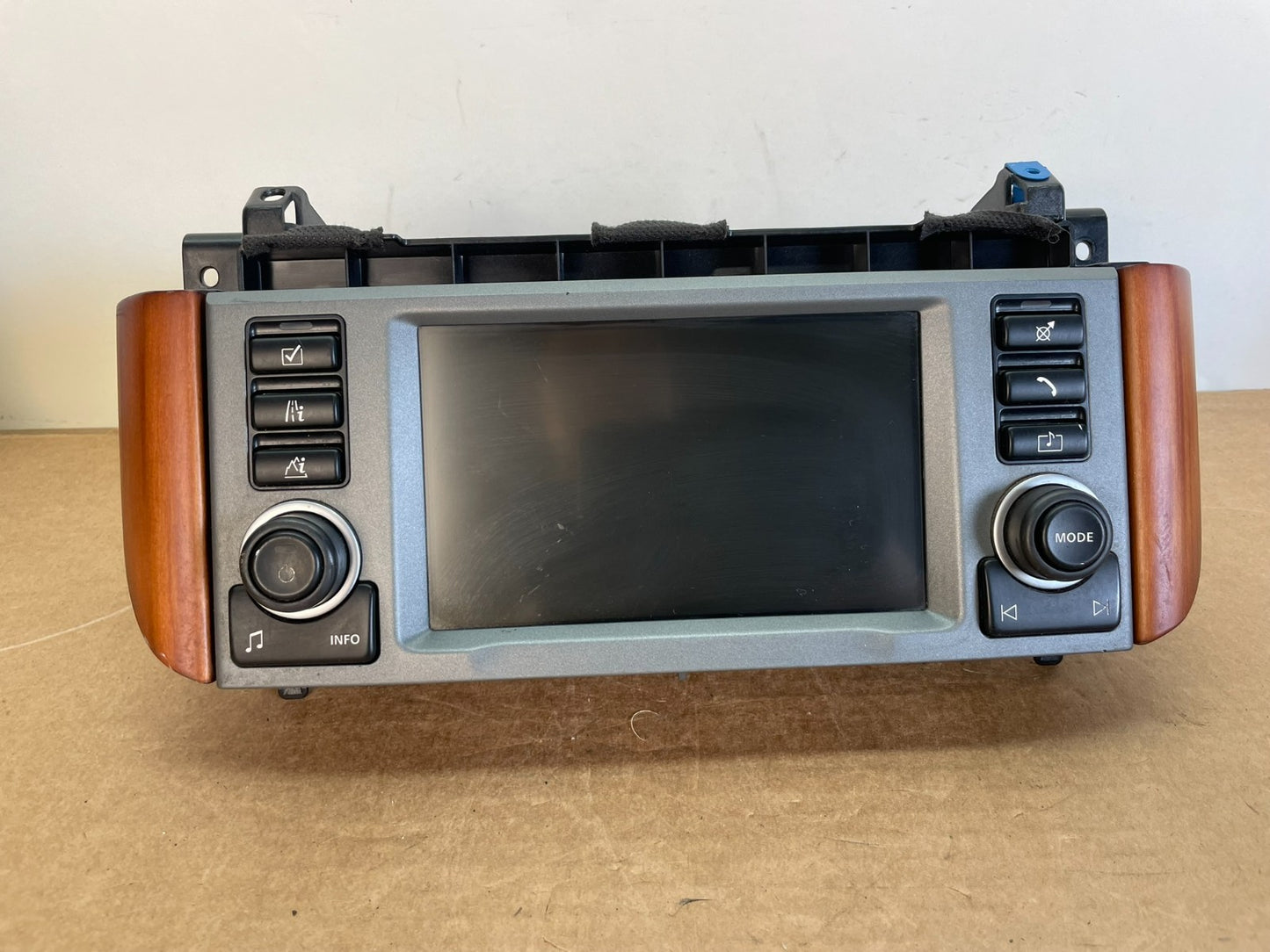 2005 to 2009 Land Rover Range Rover Screen Navigation Radio Display ag0804 DG0