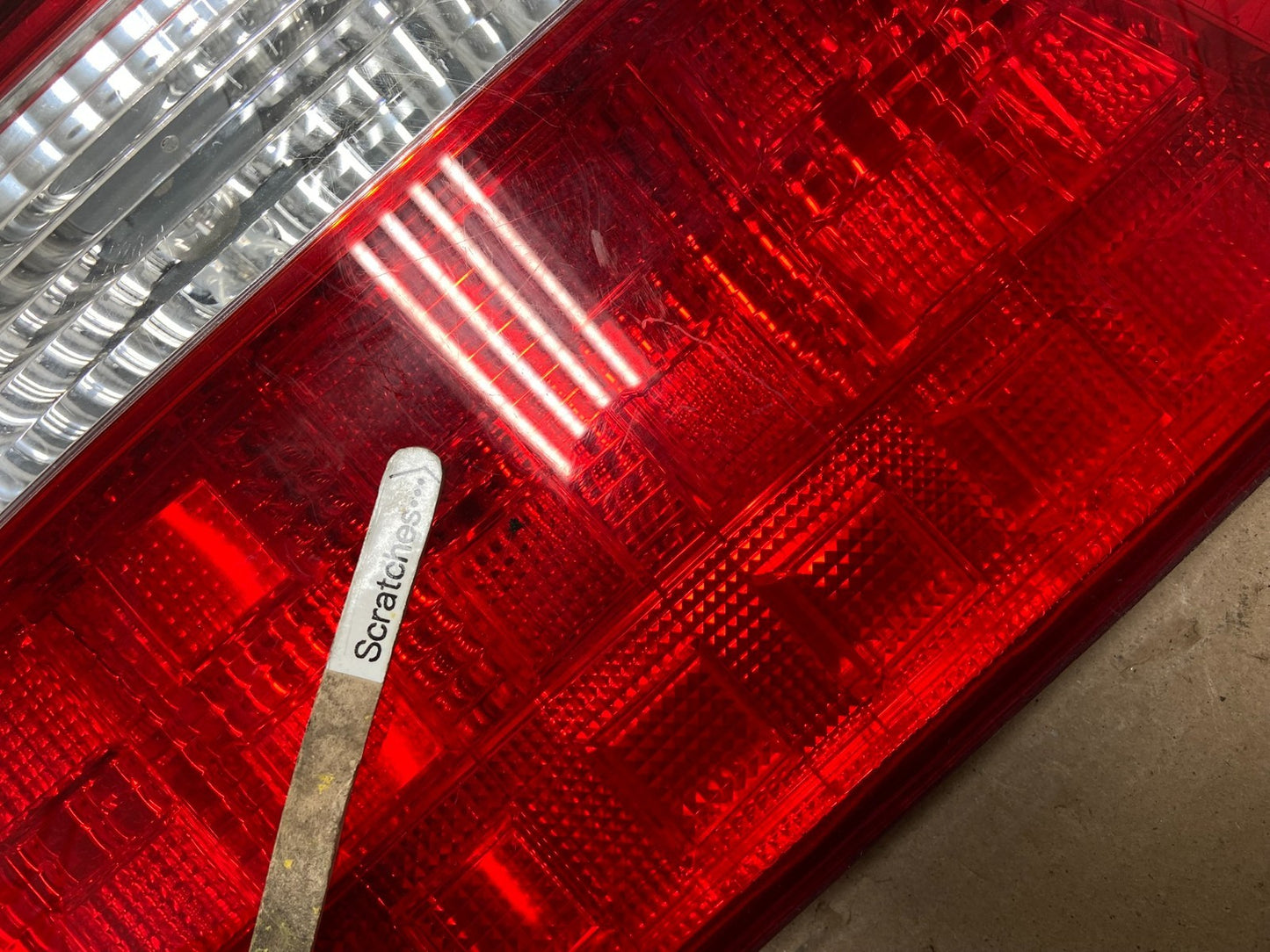 2005 2006 2007 Honda Odyssey Inner Left Driver Lh Tail Light AB1338 LK3