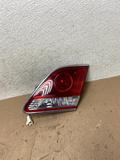 2005 2006 Lexus ES330 Right Passenger RH Side Tail Light Inner AG4932 DW0