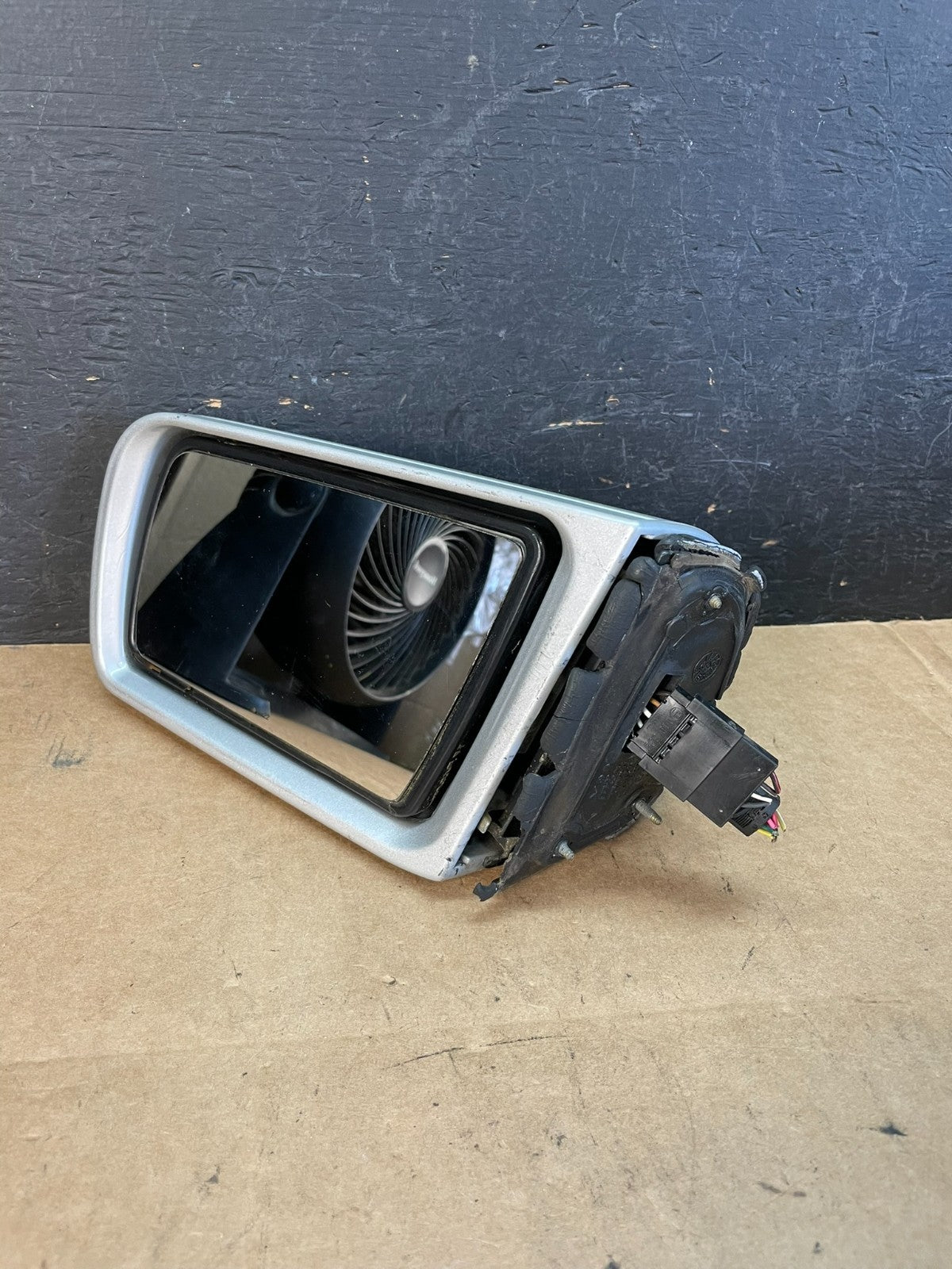 1996-1999 Mercedes-Benz W210 E-Class E320 Left Driver Side Mirror AE0993 DW2