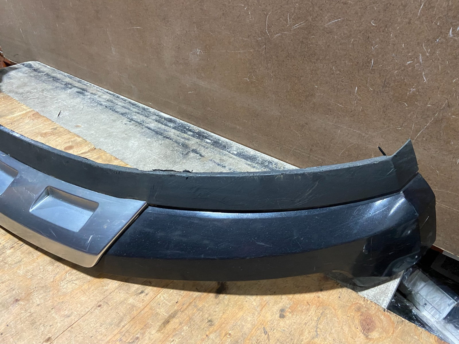 2013 to 2016 GMC Acadia Front Lower Bumper Cover 20982396 Z3310 PS4