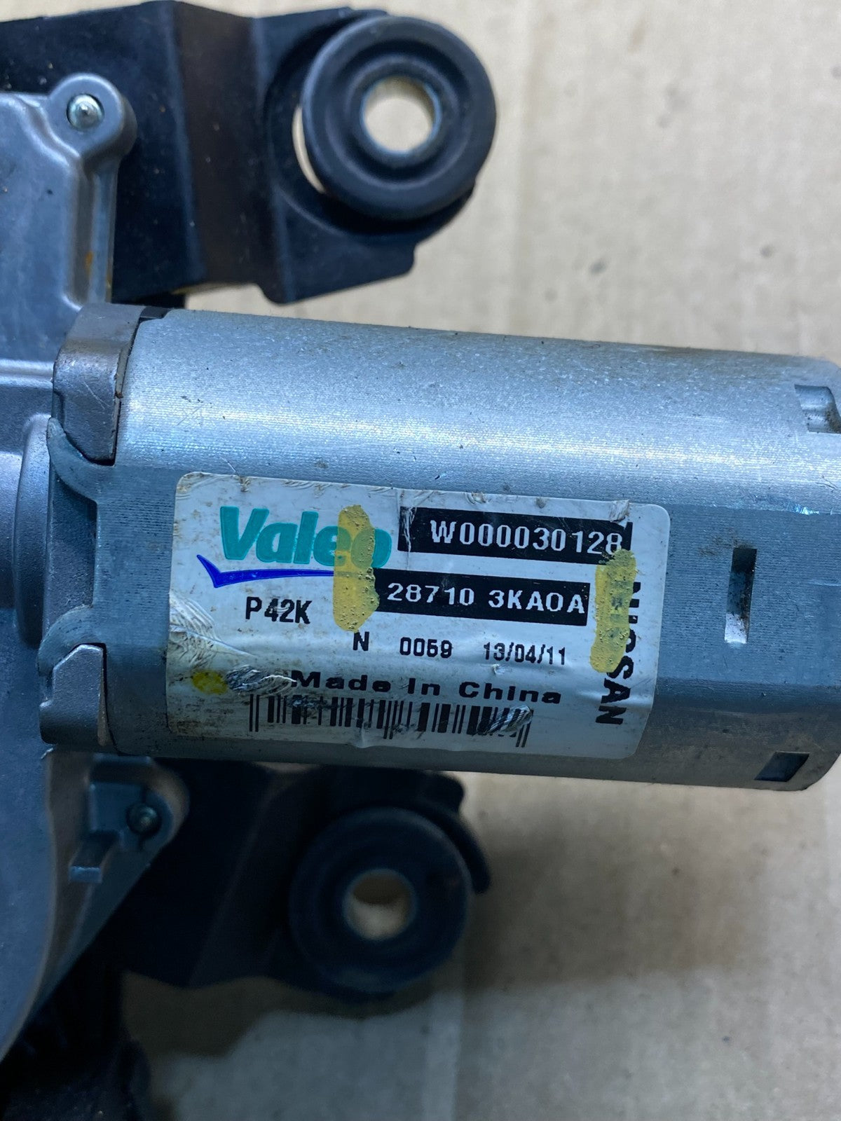 2013-2016 Nissan Pathfinder Back Door Rear Wiper Motor Wiper Blade ai5230 DG5