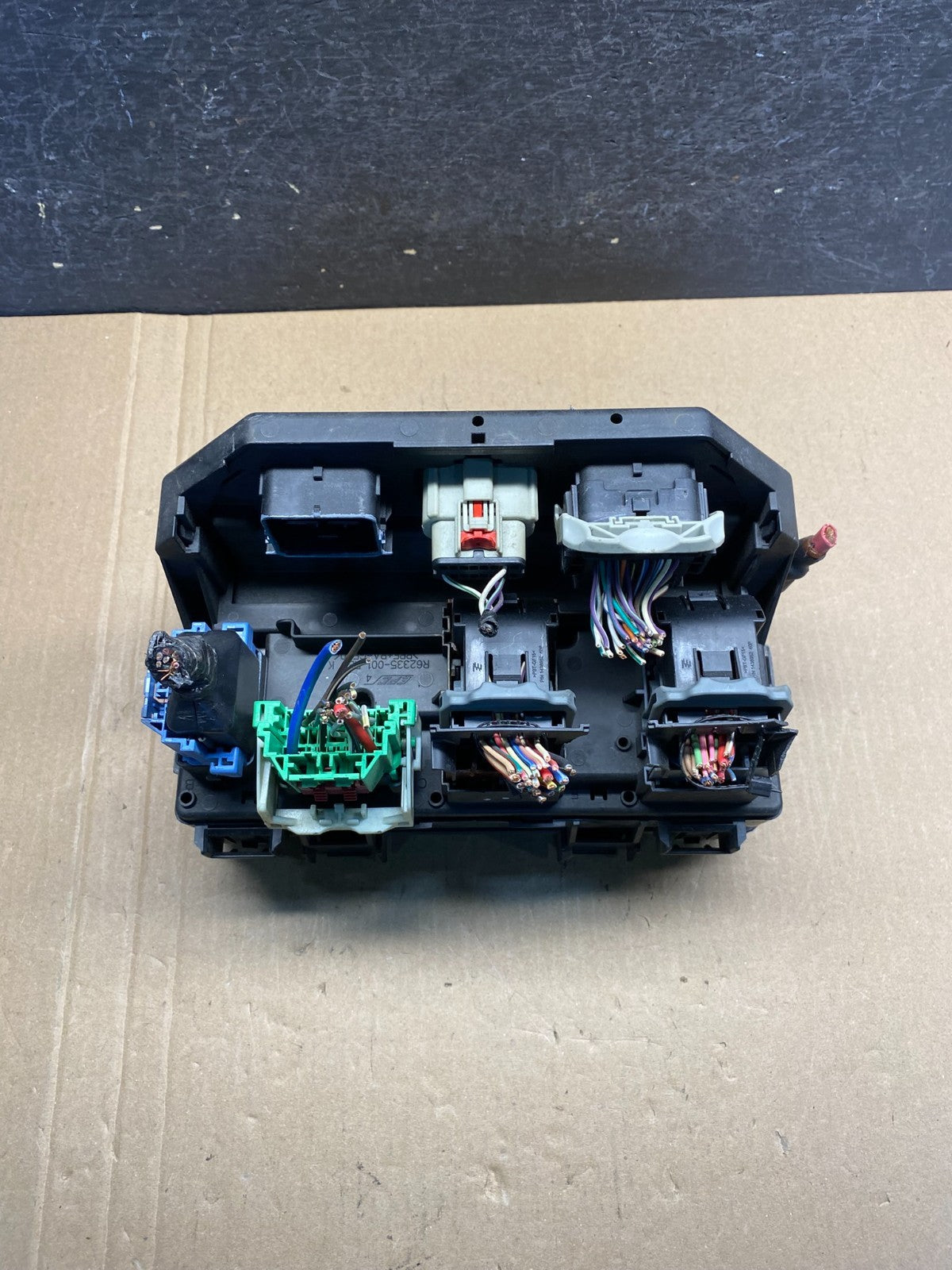 2011 Liberty Nitro TIPM Power Integrated Fuse Box Module AG3573 DG0