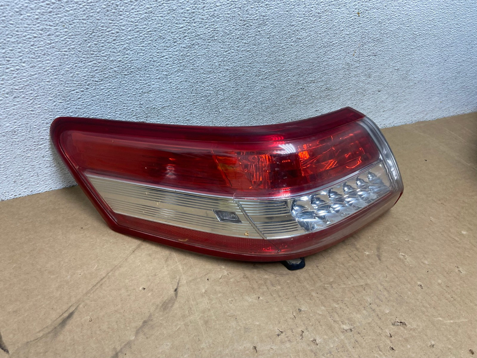 Led Trim 2010-2011 Toyota Camry Left Driver Lh Side Tail Light AF9979 LK2