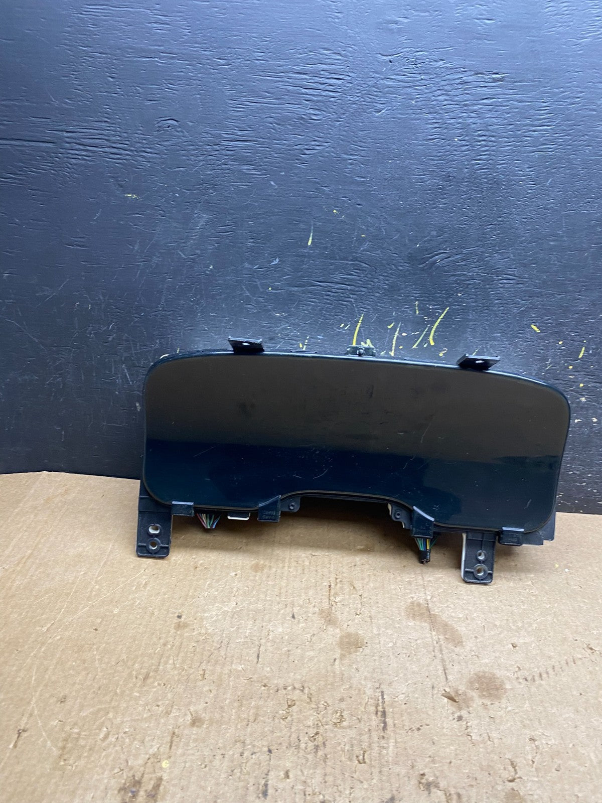 2004 to 2005  Lincoln Navigator Aviator Speedometer Gauge Cluster Z7100 DG0