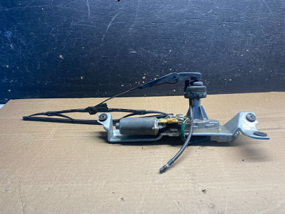 2000 to 2004 Subaru Outback Rear Windshield Washer Wiper Motor AA3119 DG1