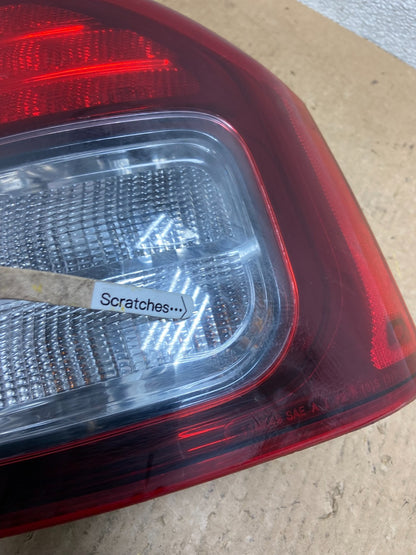 2014 - 2017 Jeep Compass Right Passenger Side Tail Light Z8013 DW3