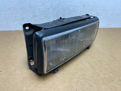 1988 to 1991 Cadillac Seville Eldorado Left Driver LH Side Headlight AD4465 DW2