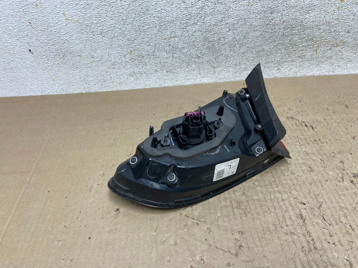 2013 to 2016 Dodge Dart Left Driver Lh Side Tail Light AI2540 LK3