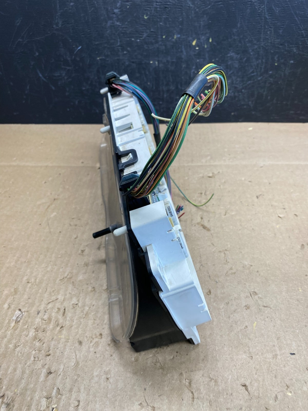 2004 to 2008 Ford E150 E250 E350 Gauge Speedometer Cluster AC65113