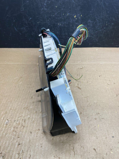 2004 to 2008 Ford E150 E250 E350 Gauge Speedometer Cluster AC65113