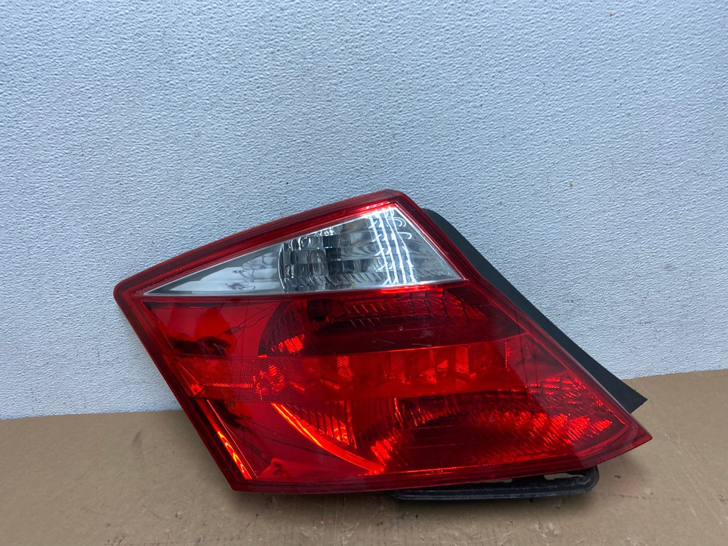 2008 to 2010 Honda Accord Coupe Left Driver LH Side Tail Light AD7993 LK0