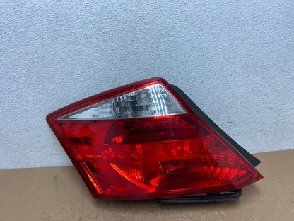 2008 to 2010 Honda Accord Coupe Left Driver LH Side Tail Light AD7993 LK0