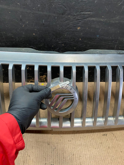 2002 to 2005 Mercury Mountaineer Front Upper Grill Grille Oem T0005 DG4