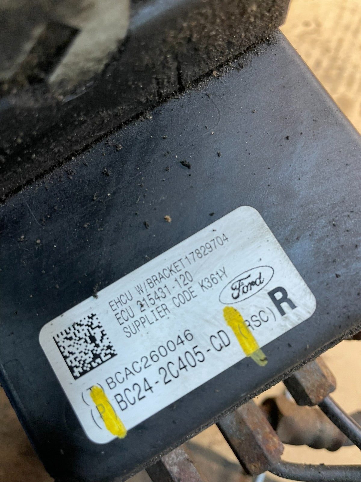 2011 - 2014 Ford E250 E350 Van  ABS Anti Lock Brake Pump Module Oem w6833 DG6