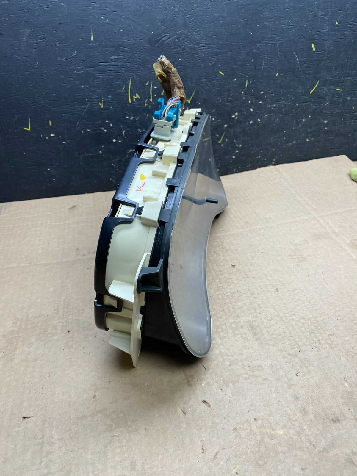 2002 GMC Yukon Speedometer Cluster Gauge Oem Y9990 DG1