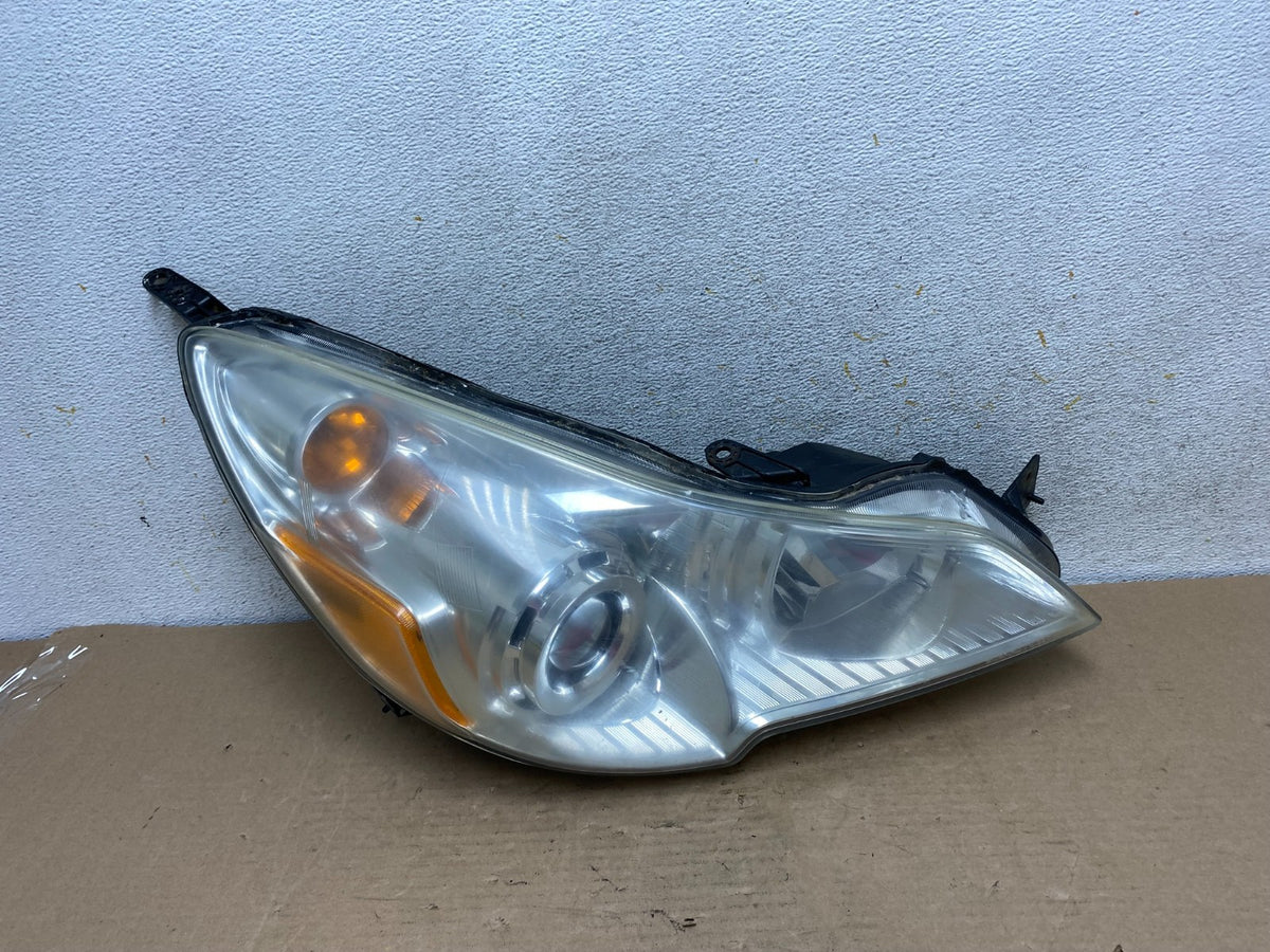 2010-2012 Subaru Legacy Outback Right Passenger Headlight AH9472 DW0