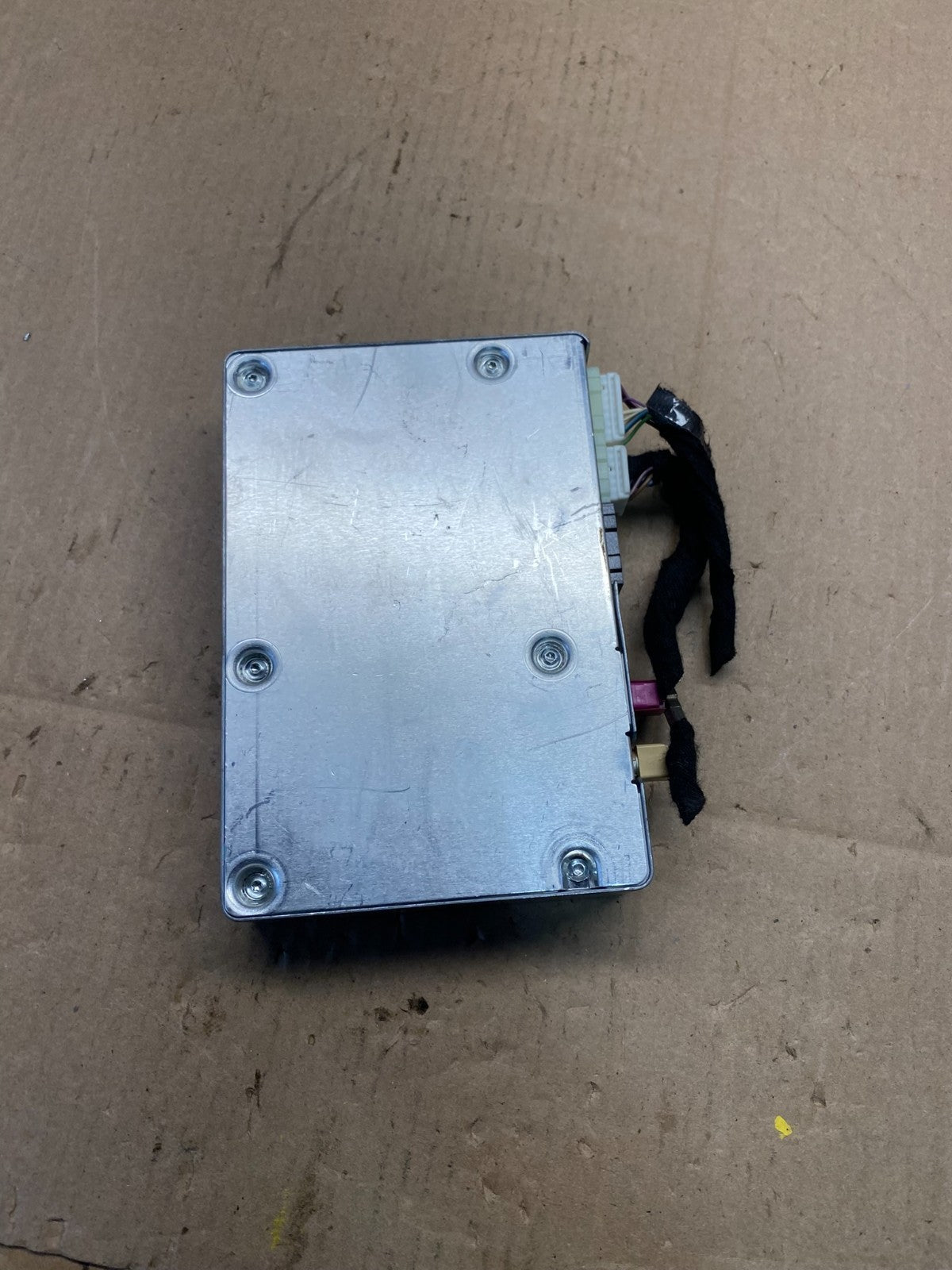 2014 Chevrolet Malibu Comunication Control Module Bluetooth R5969 DG1