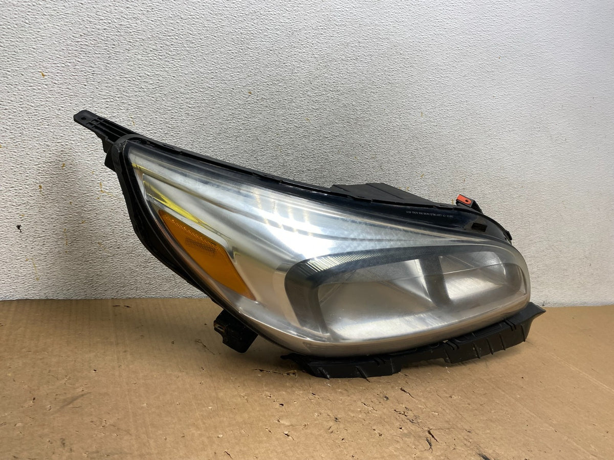 2013 - 2015 Chevrolet Malibu Right Passenger Halogen Headlight AI9034 DW2