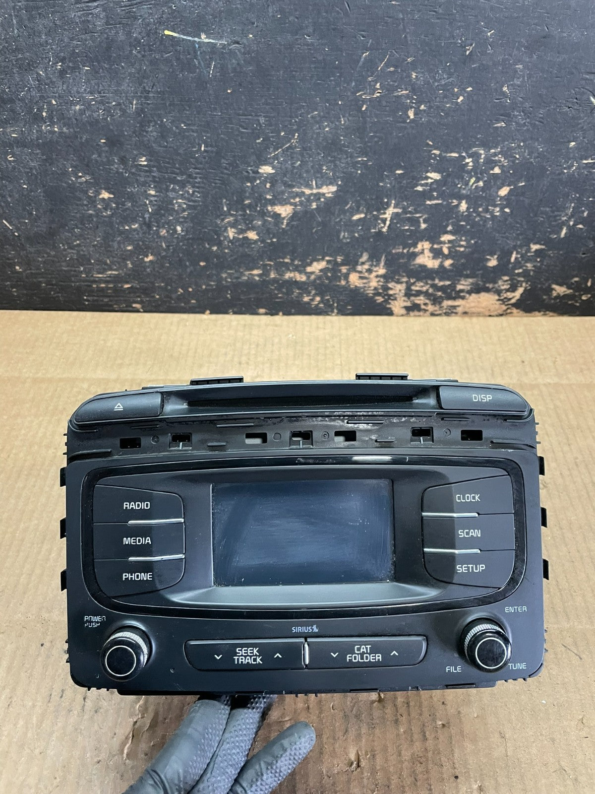 2016 to 2018 Kia Sorento AM/FM CD Radio Screen Display aa9247 DG0