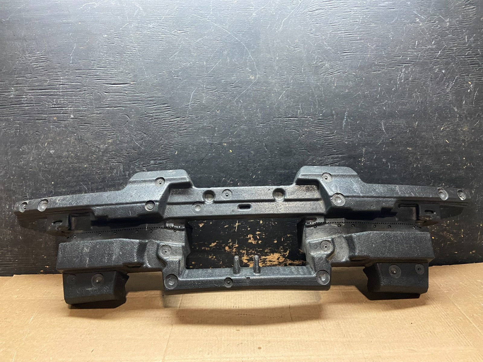 2013 to 2016 Lincoln MKS Rear Bumper Foam Impact Absorber OEM y9403 DG0