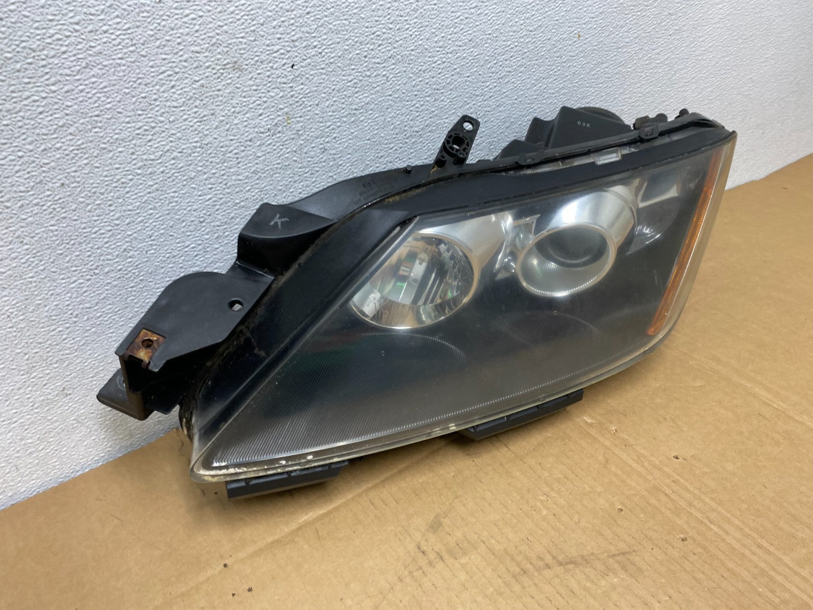 Halogen 2007 2008 2009 Mazda CX-7 Left Driver Headlight AC7498 DW2