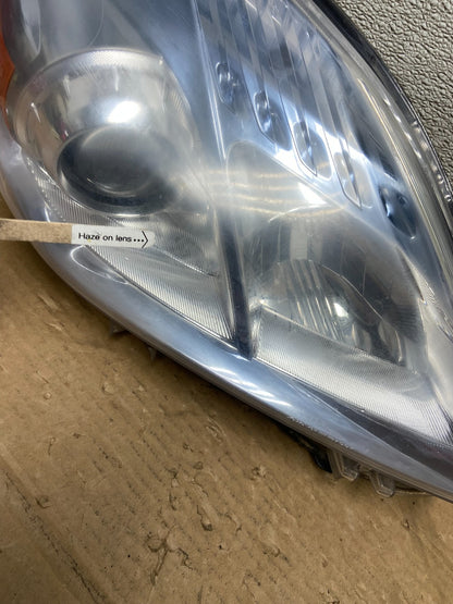 2010 - 2011 Toyota Prius Right Passenger Rh Halogen Headlight AB4599 DW4