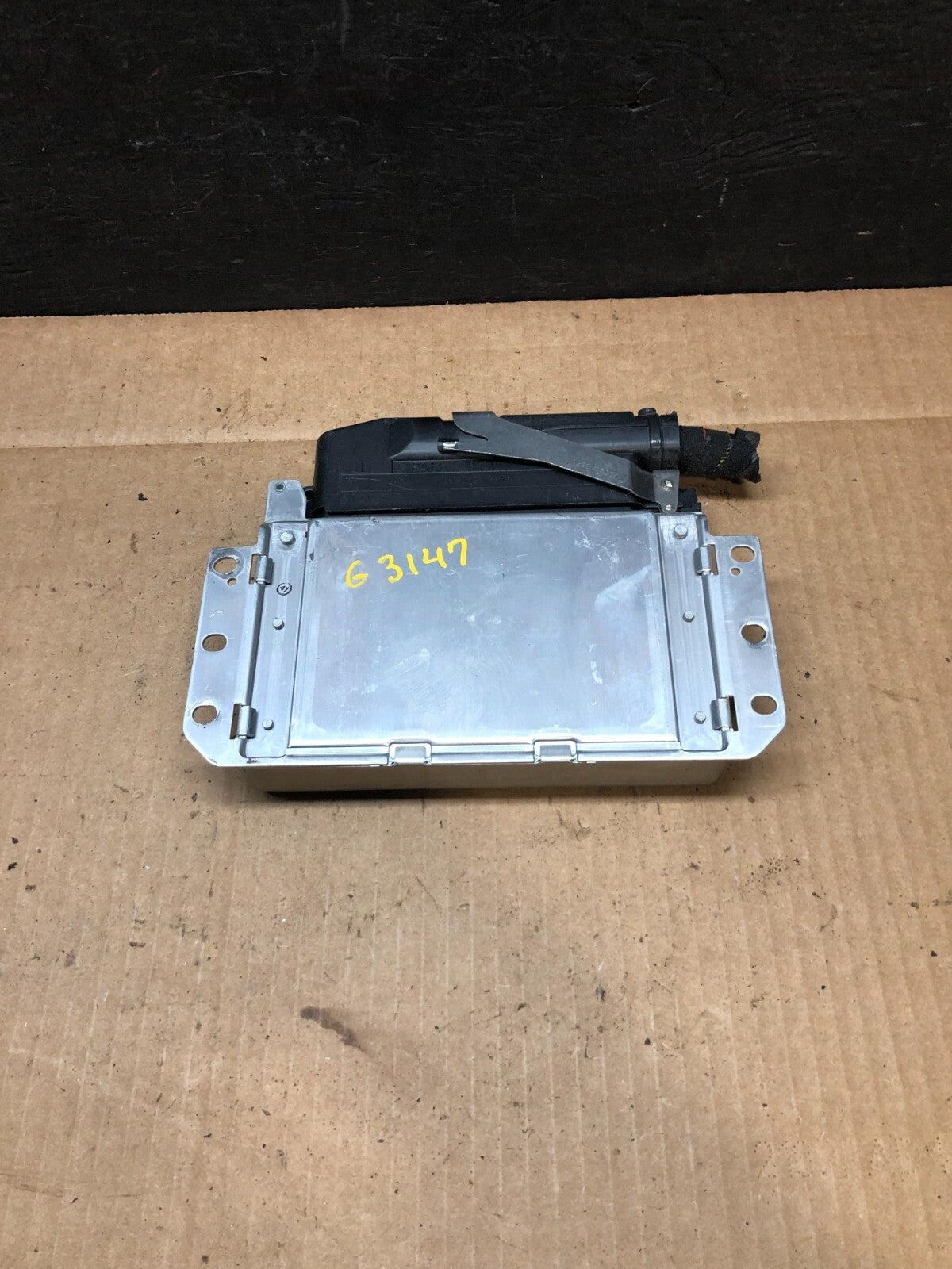 1999 Porsche Boxster 986 TCU Traction Control Module 0260002414 G3147 PS1