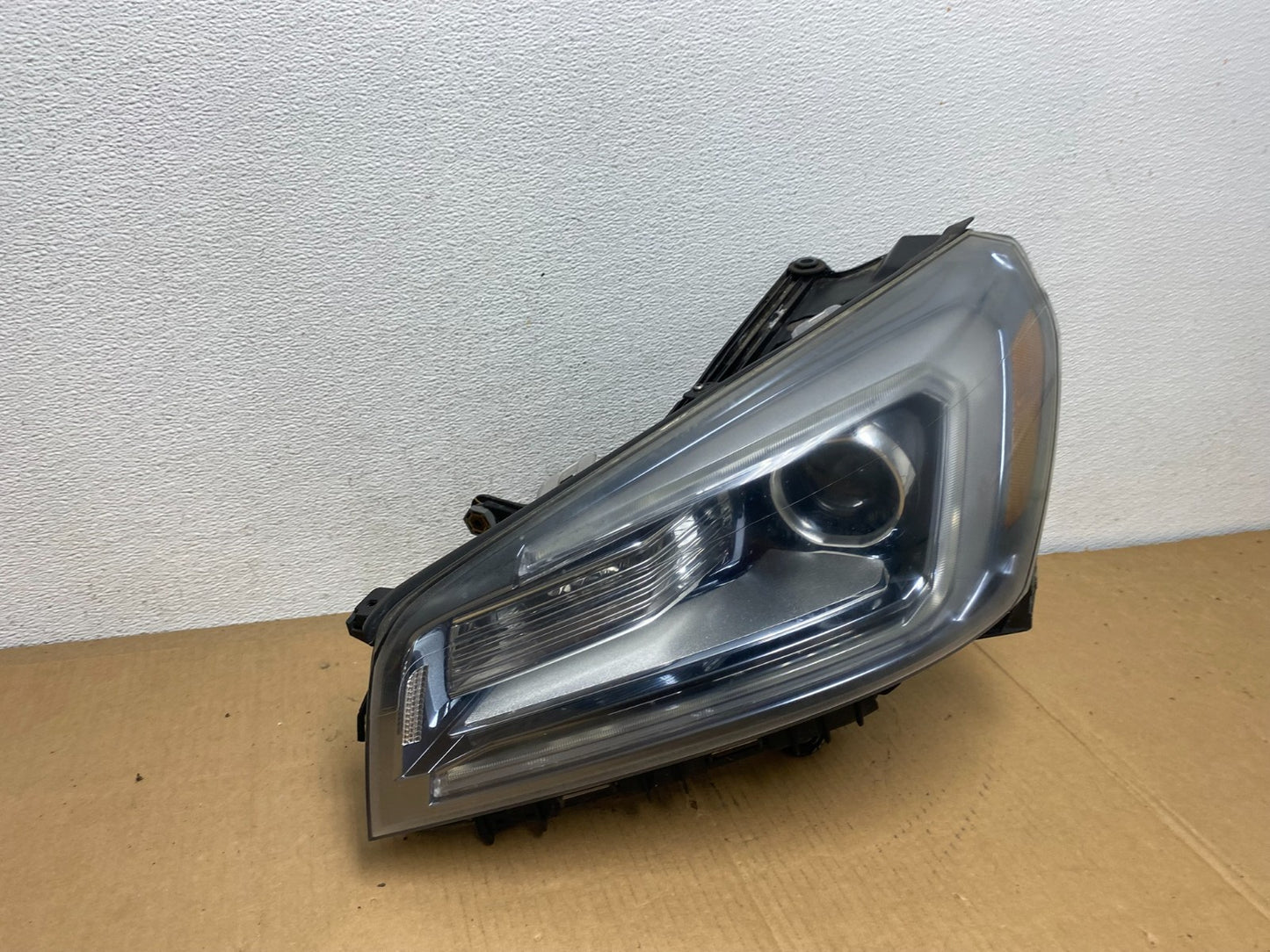 2013-2016 Gmc Acadia Left Driver LH Side Led Halogen Headlight AD0742 DW2