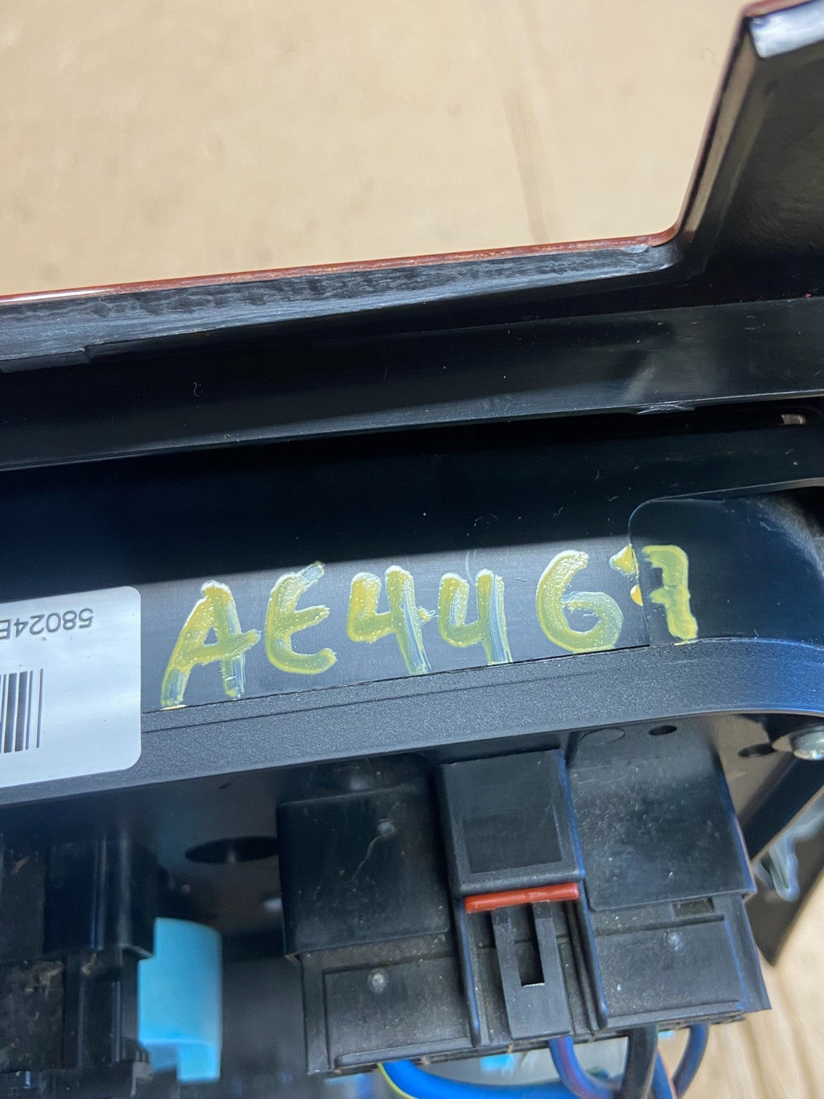 2005-2009 Dodge Durango Heat AC Climate Temperature Control Radio Bezel AE44677