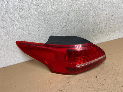 2015-2018 Ford Focus Sedan Left Driver Side Tail Light AG43542