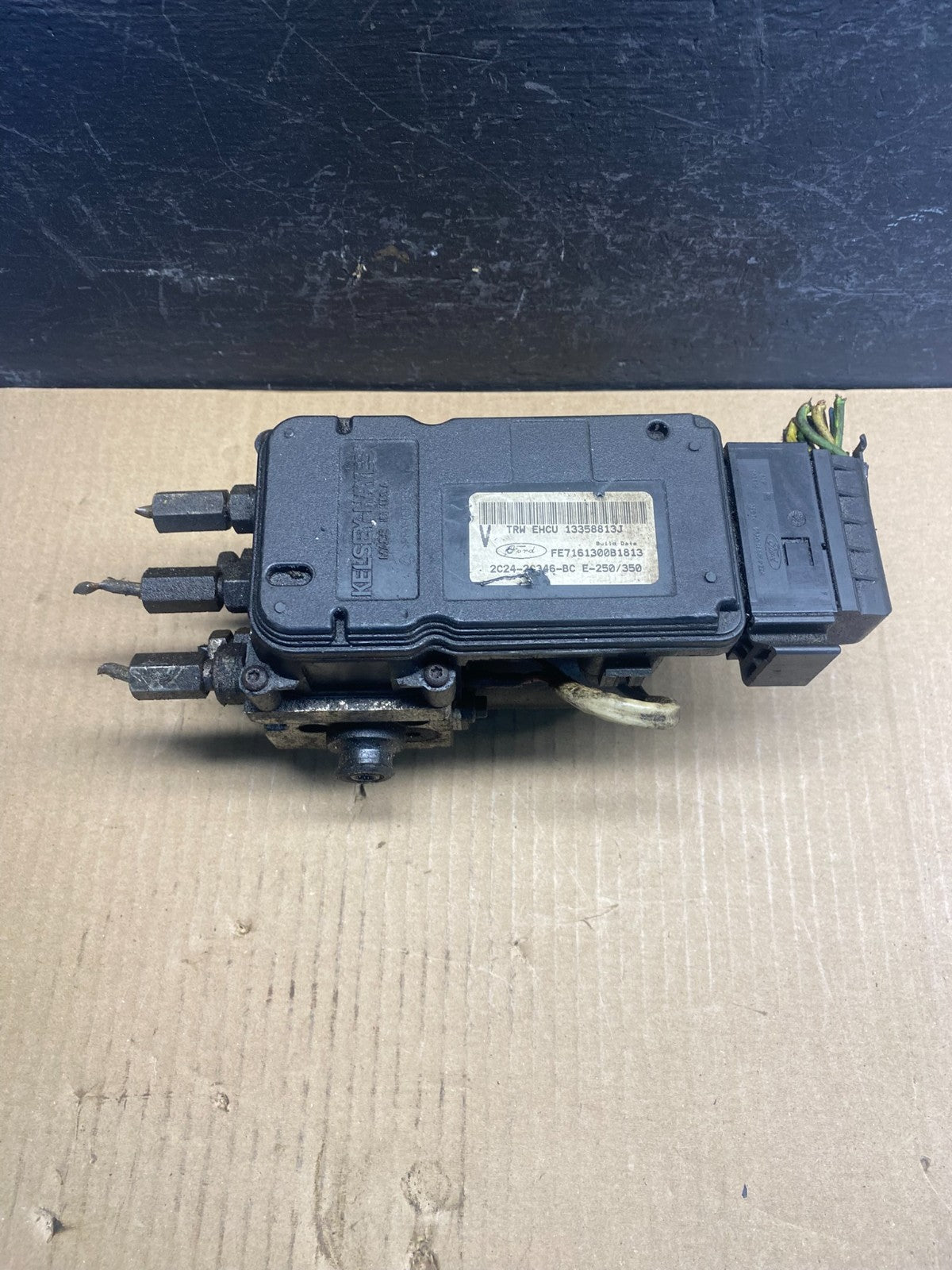2003 - 2007 Ford E250 E350 ABS Anti Lock Brake Pump Module AC8994 DG0