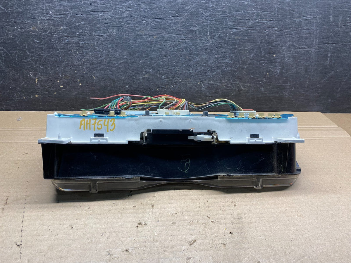 2001 - 2002 Ford Econoline E250 E350 Van Speedometer Instrument Cluster AH7543DG5