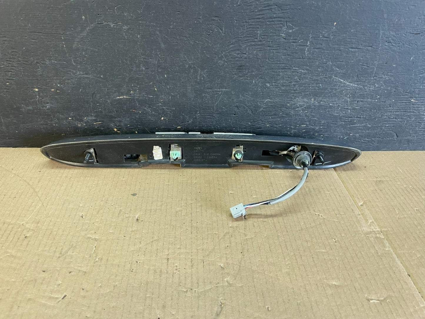 2007-2012 GMC Acadia Chrome Tailgate Rear Finish Molding W/O Camera AE3648 DG3