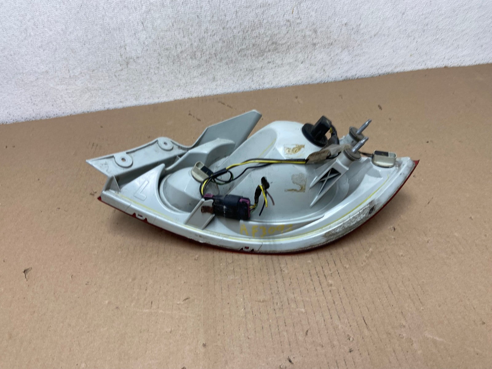 2005-2010 Chevrolet Cobalt Sedan Left Driver Side Tail Light AF3092 LK4