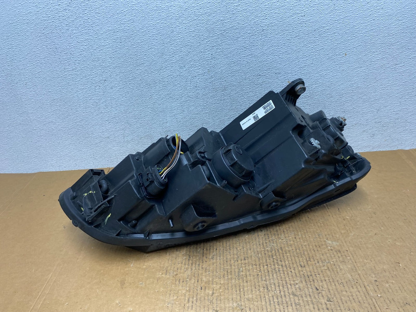 2012-2015 Volkswagen Passat Left Driver LH Side Halogen Headlight AE1231 DW6