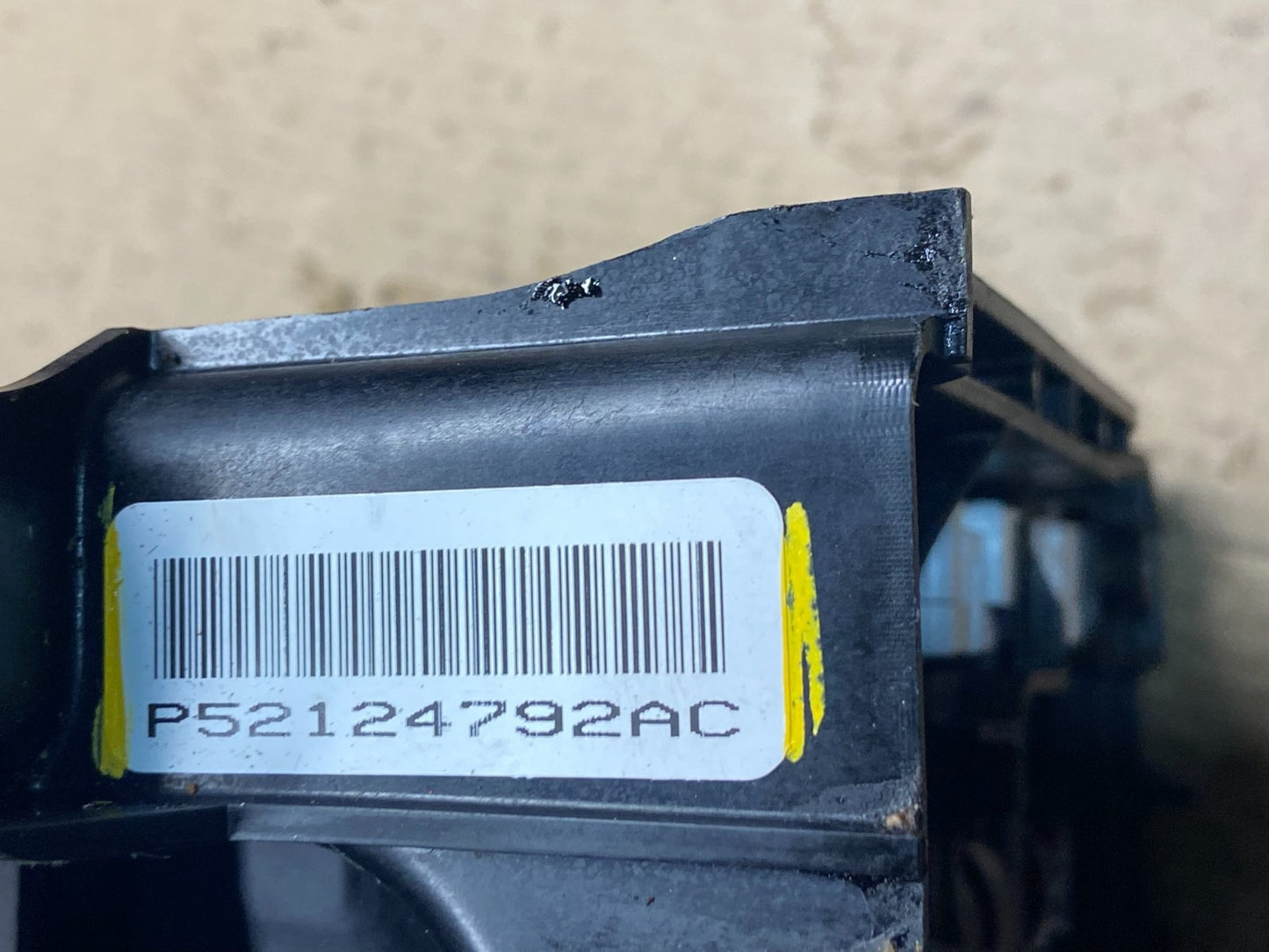 2011 to 2013 Jeep Grand Cherokee Center Console Shifter Auto Selector q7174 DG6