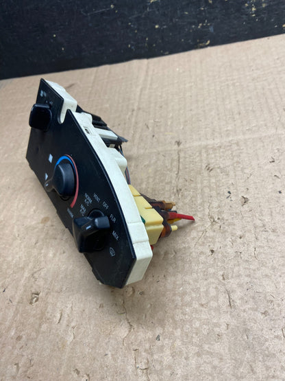 1997-2014 Ford Van Econoline E150 E250 Heater Climate Fan Control z0280 DG2