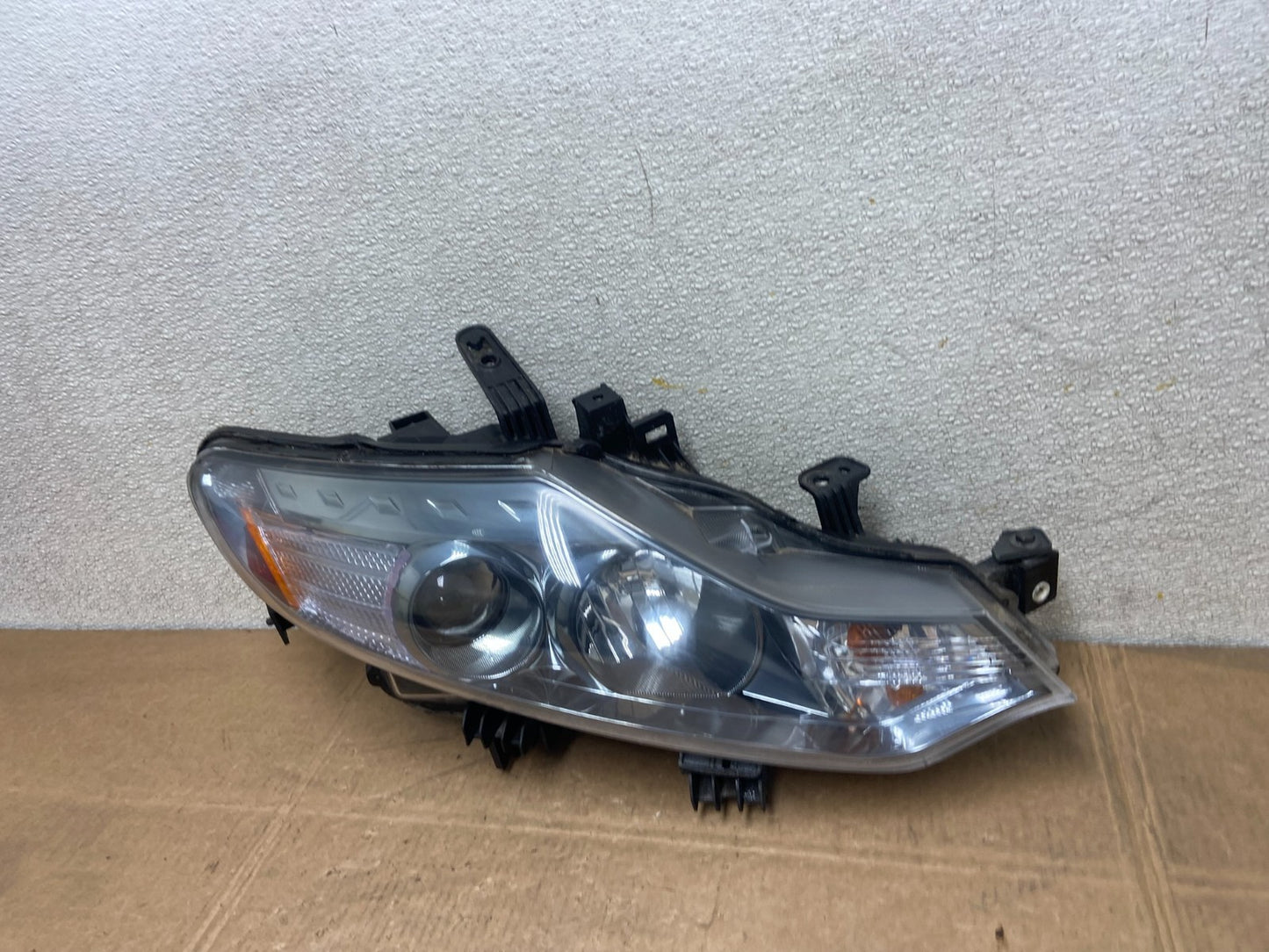 2011 to 2014 Nissan Murano Headlight Right Passenger Rh Halogen DEPO Y5694 DW1