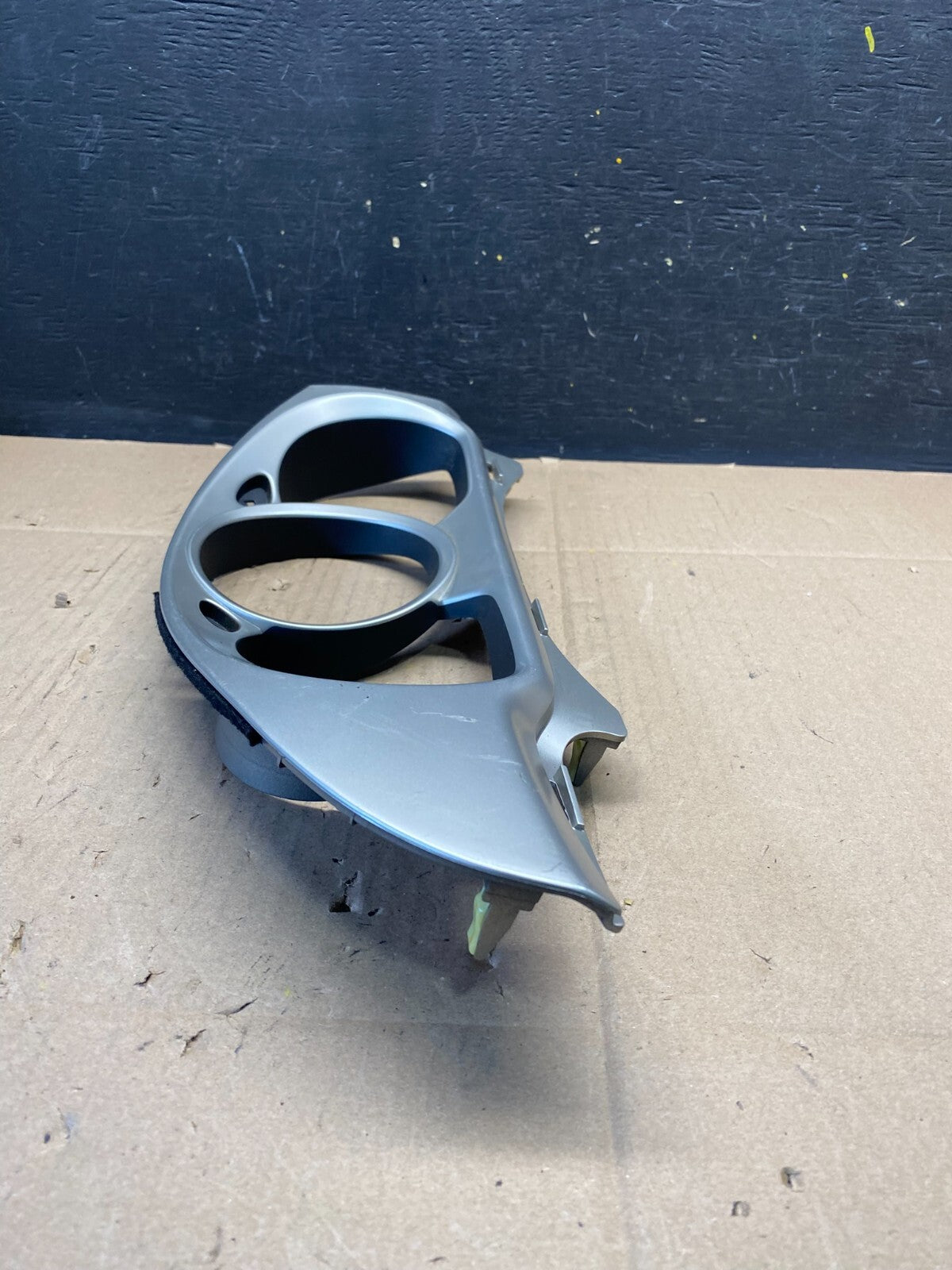 2004 to 2007 Toyota Highlander Speedometer Gauge Cluster Bezel Trim L8940 DG4