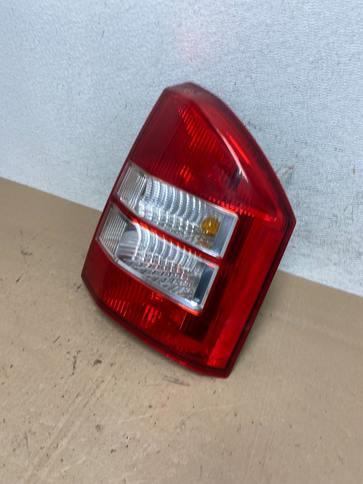 2007 2008 2009 2010 Jeep Compass Right Passenger Rh Tail Light AE6006 DW1