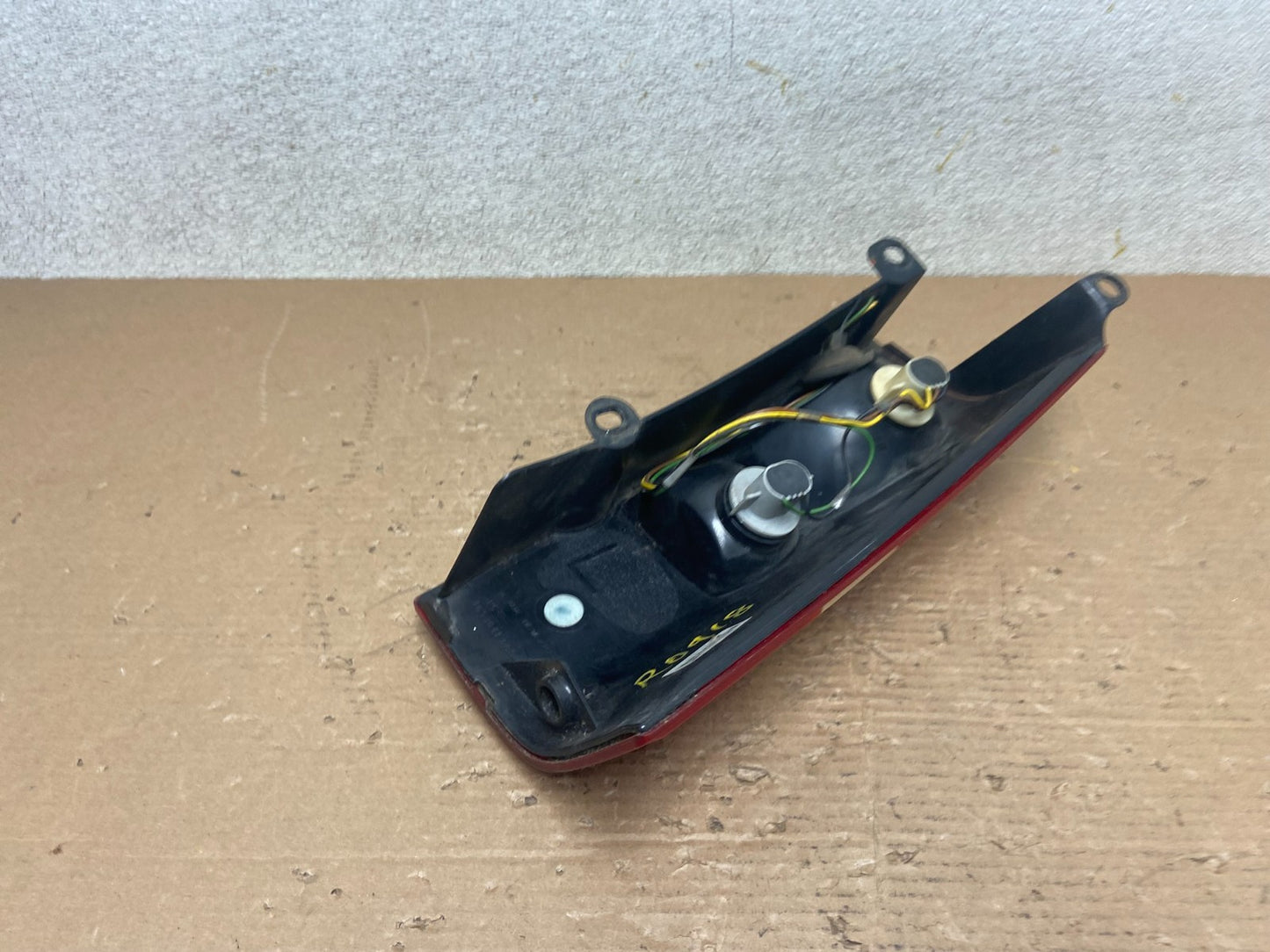 2003 to 2017 Chevrolet Express 1500 Left Driver Side Tail Light Oem R0918 DW5